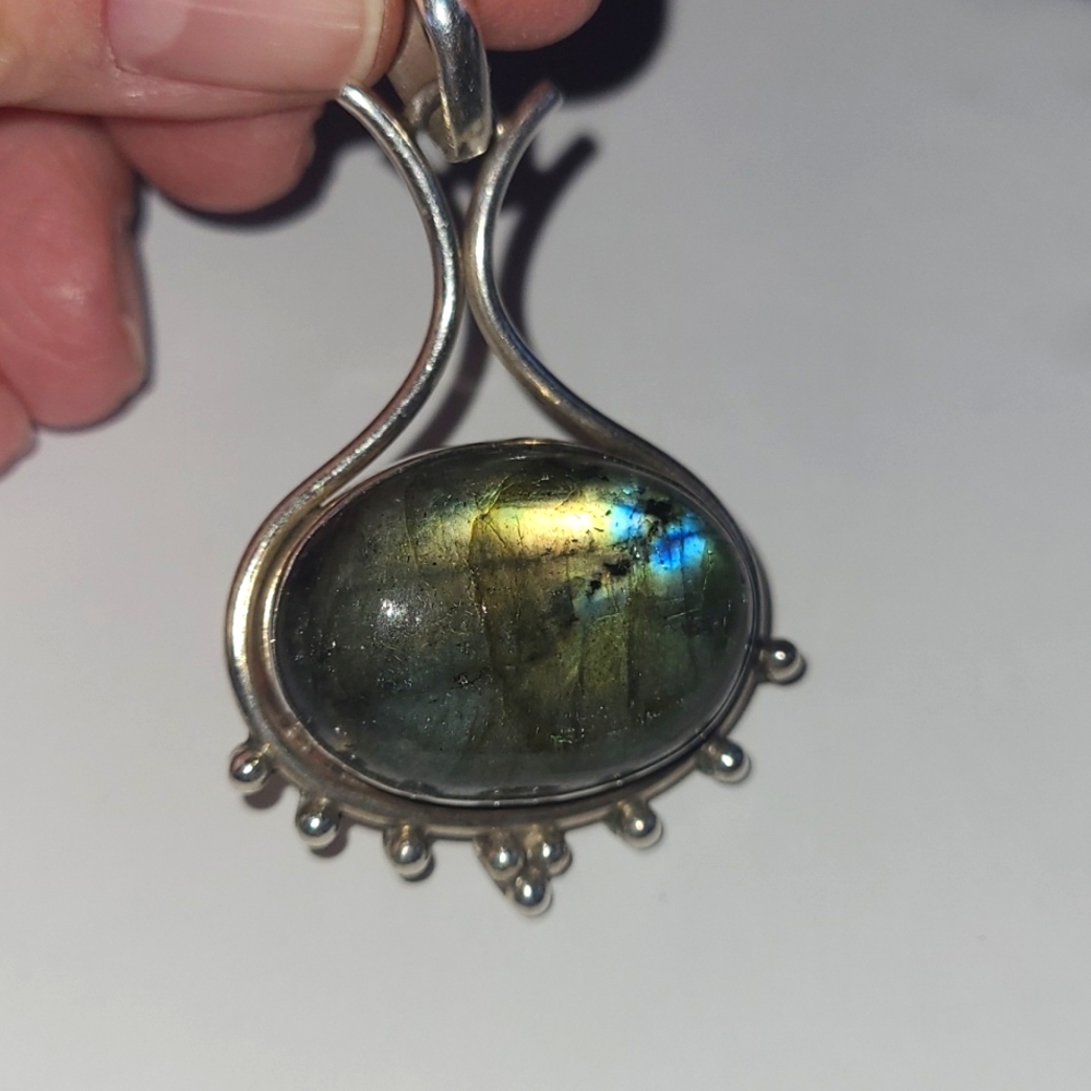 Vintage Labradorite Sterling Pendant
